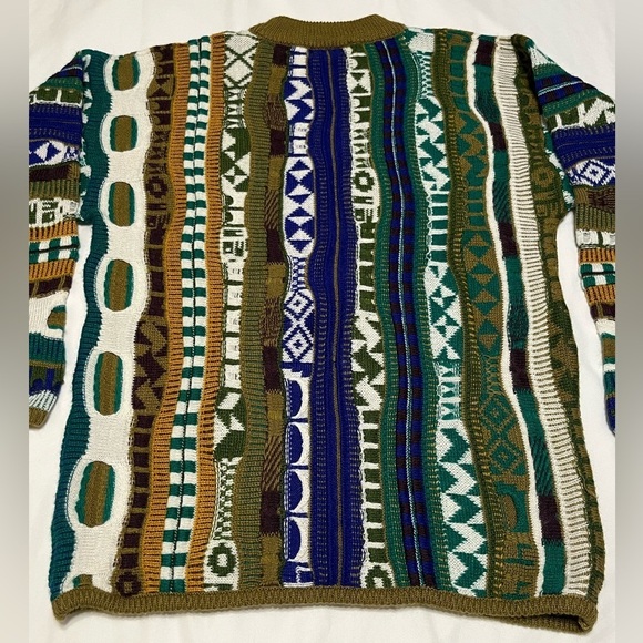 Angenie Sweater - Picture 8 of 15